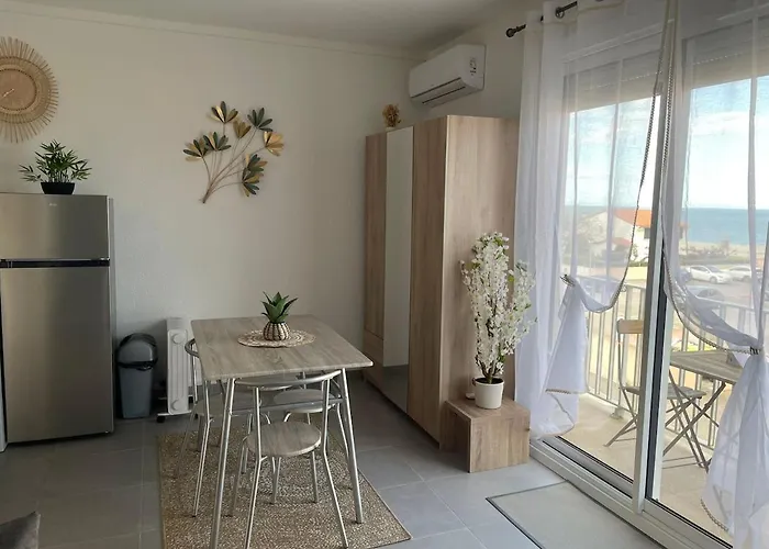 2 Pieces Vue Διαμέρισμα *